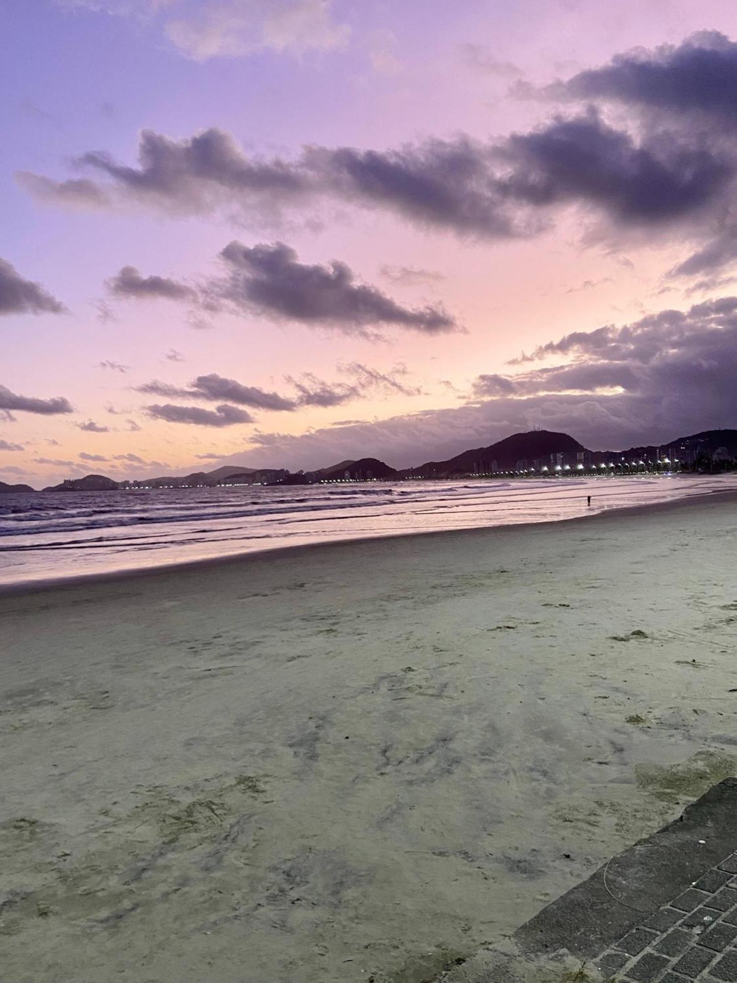 Apartment Na Enseada Com Vista O Mar - 300 M Da Guaruja